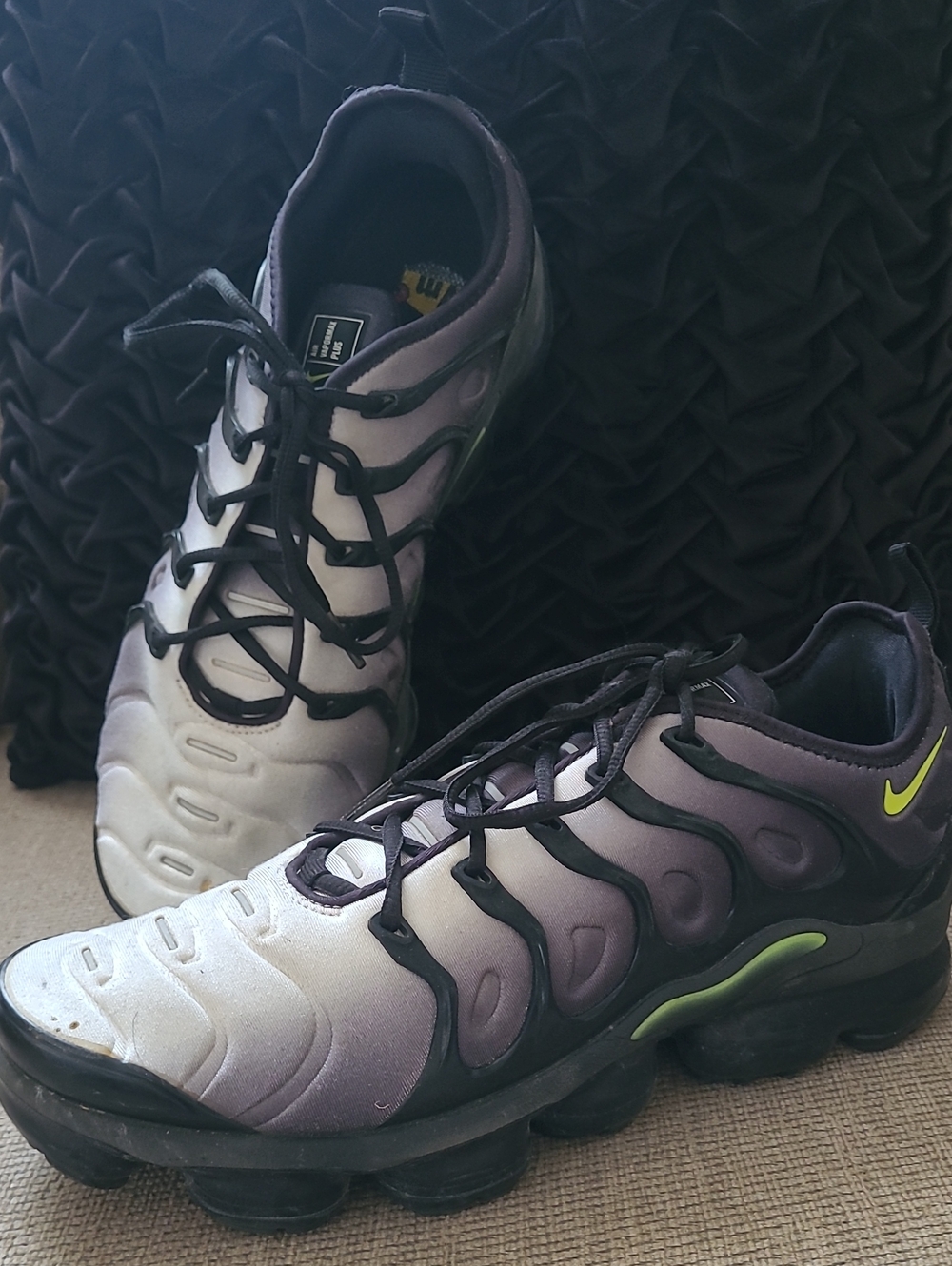 NIKE VAPORMAX PLUS NEON 95 MEN'S SNEAKERS